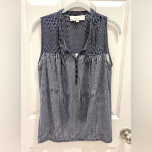 LOFT sleeveless top with henley front with tie neck. Navy & white Size Small